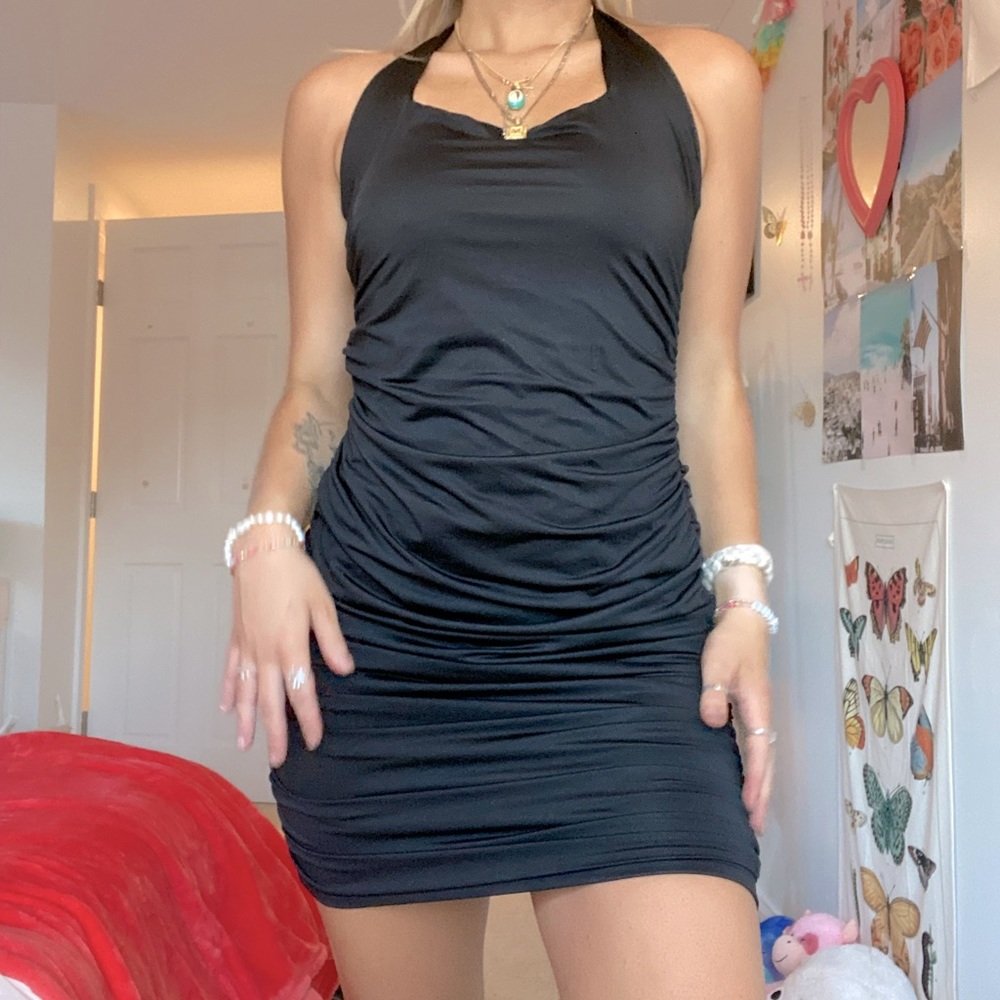 🖤BEAUTIFUL TIGHT BLACK DRESS🖤